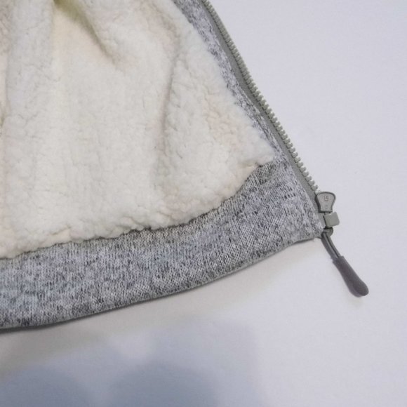 Reebok Taped HOODIE Grey NWT - Picture 11 of 12